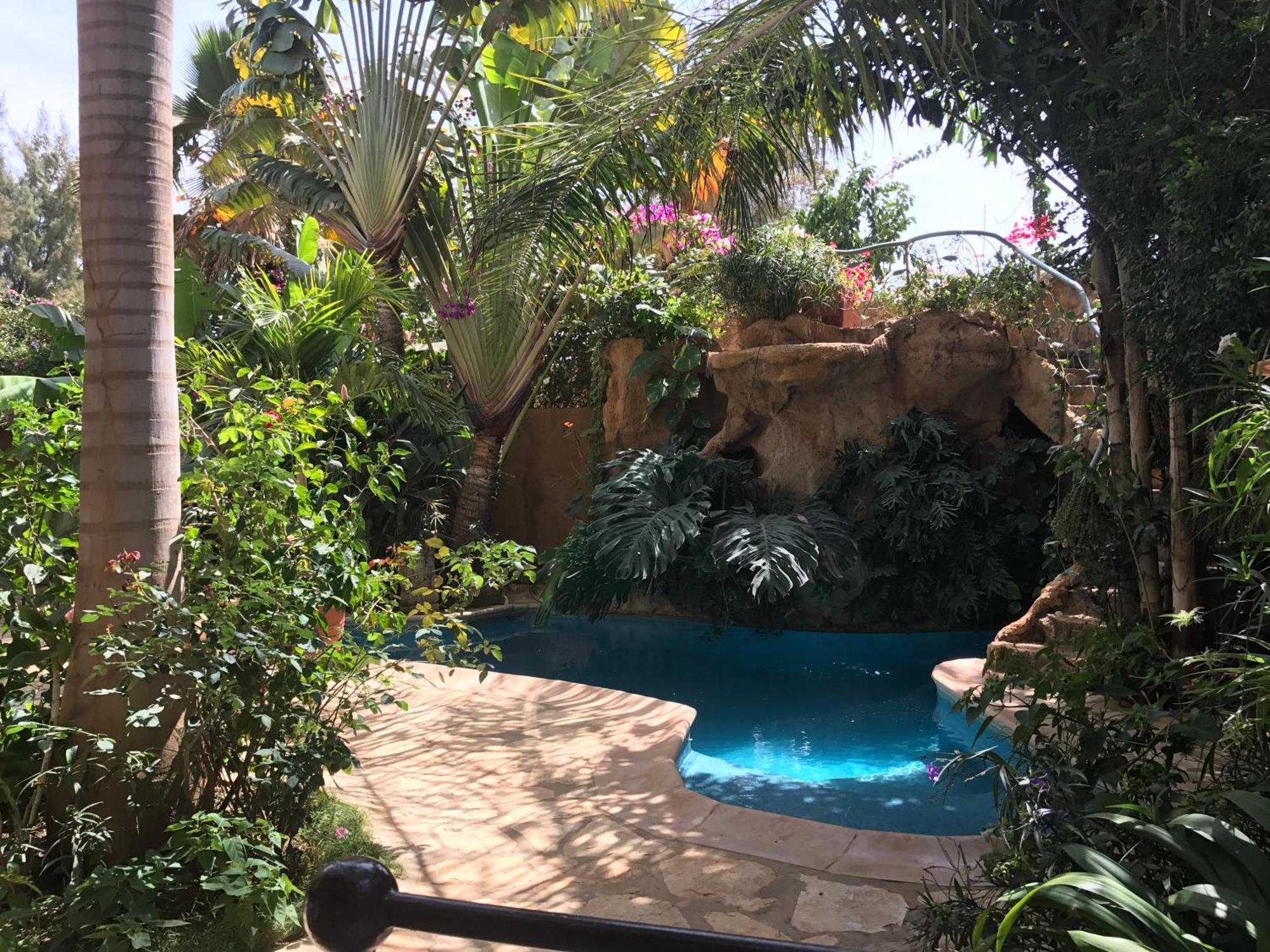 Tropical Oasis Apartment Ouakam Bagian luar foto